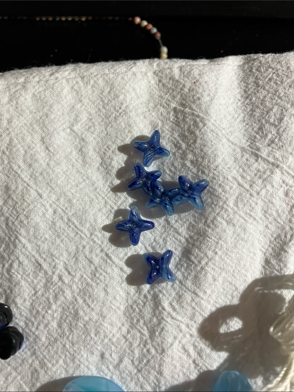 Assorted Blue Glass and Resin Bead Lot - Picture 3 of 12